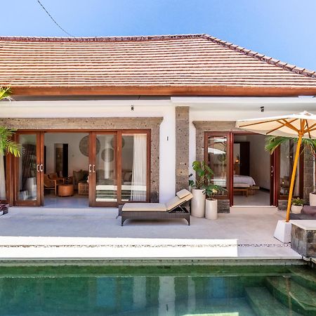 Villa Jiwa Sanur Exterior photo